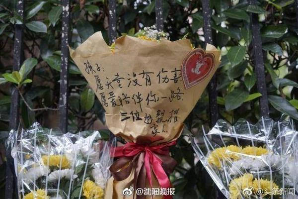 10分钟双响！29岁欧冠金靴杀疯了：两项大赛16球 创3大纪录